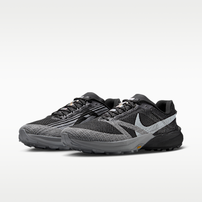 Nike Kiger 10 Trail Running Shoes