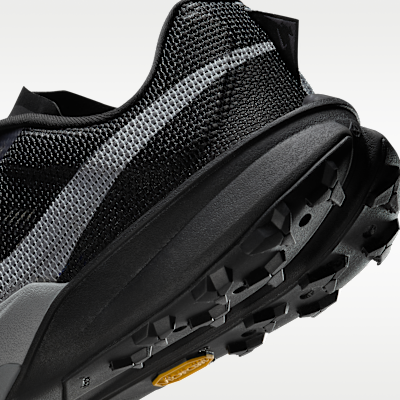 Nike Kiger 10 Trail Running Shoes