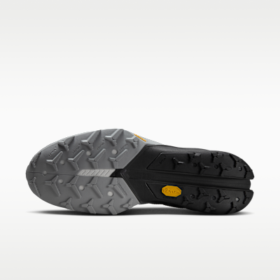 Nike Kiger 10 Trail Running Shoes