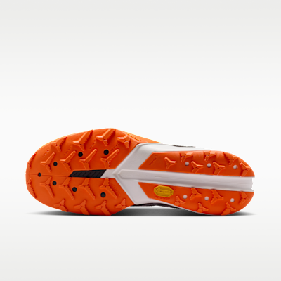 Nike Kiger 10 Trail Running Shoes