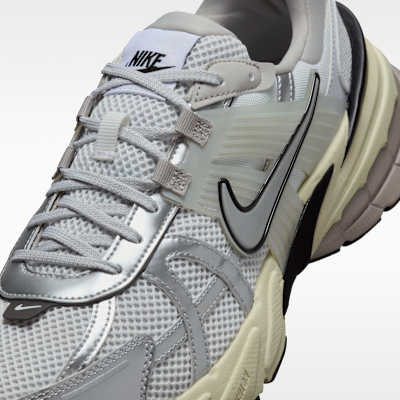 Nike V2K Run Men's Shoes