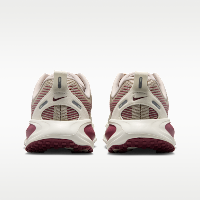 Nike Vomero 18 Big Kids' Road Running Shoes