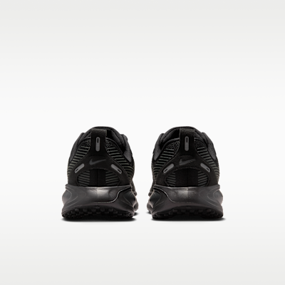 Nike Vomero 18 Big Kids' Road Running Shoes