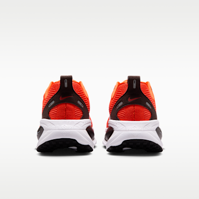 Nike Vomero 18 (Cleveland Browns) Men's NFL Road Running Shoes