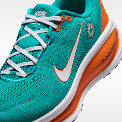 Nike Vomero 18 (Miami Dolphins) Men's NFL Road Running Shoes