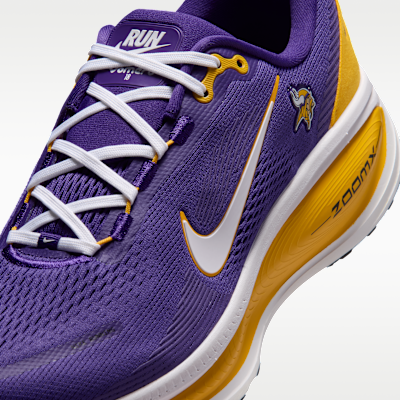 Nike Vomero 18 (Minnesota Vikings) Men's NFL Road Running Shoes