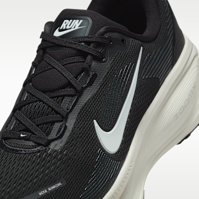 Nike Vomero 18 Men's Road Running Shoes (Wide)