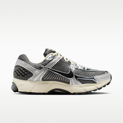 Nike Zoom Vomero 5 Men's Shoes