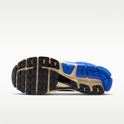 Nike Zoom Vomero 5 Men's Shoes