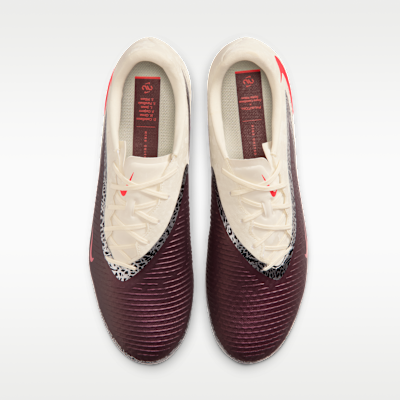 Nike United Phantom 6 Low Academy Multi-Ground Soccer Cleats