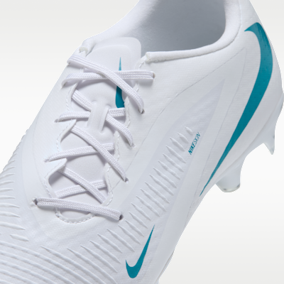 Nike Phantom 6 Low Academy Multi-Ground Soccer Cleats