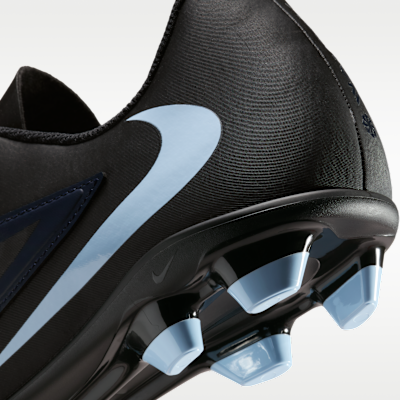 Nike Phantom 6 Low Club Multi-Ground Soccer Cleats