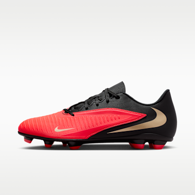 Nike Phantom 6 Low Club Multi-Ground Soccer Cleats