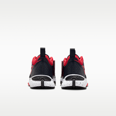 Nike Team Hustle D 11 Little Kids' Shoes
