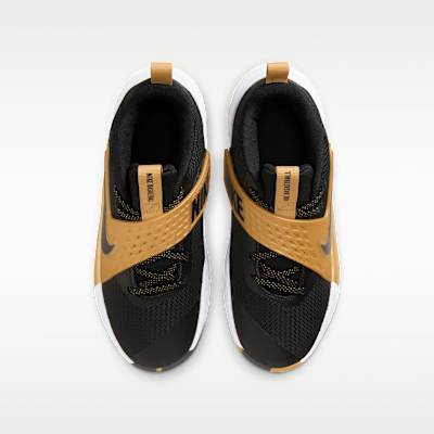 Nike Team Hustle D 12 Big Kids' Basketball Shoes