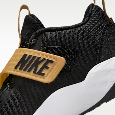 Nike Team Hustle D 12 Big Kids' Basketball Shoes