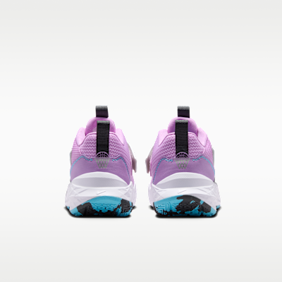 Nike Team Hustle D 12 Big Kids' Basketball Shoes