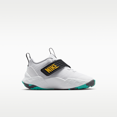 Nike Team Hustle D 12 Little Kids' Shoes