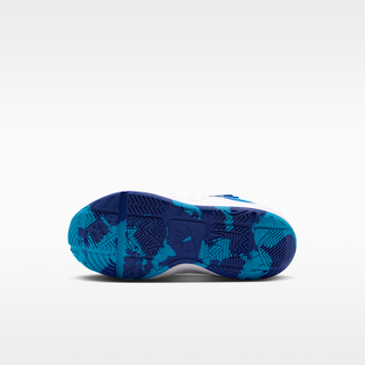 Nike Team Hustle D 12 Little Kids' Shoes
