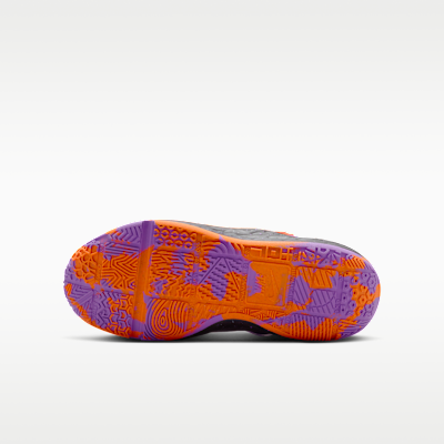 Nike Team Hustle D 12 Big Kids' Basketball Shoes