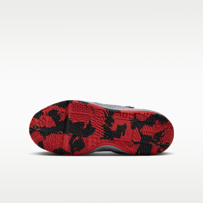 Nike Team Hustle D 12 SE "Werewolf" Big Kids' Basketball Shoes