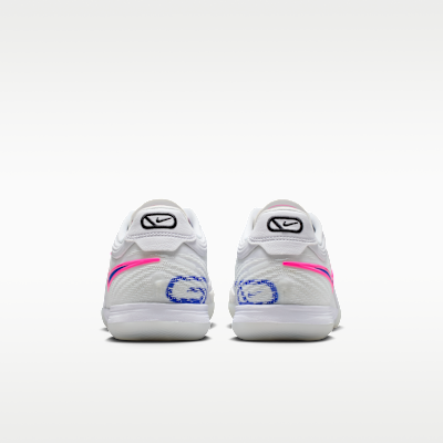 Nike Tiempo Reactgato Indoor/Court Low-Top Soccer Shoes