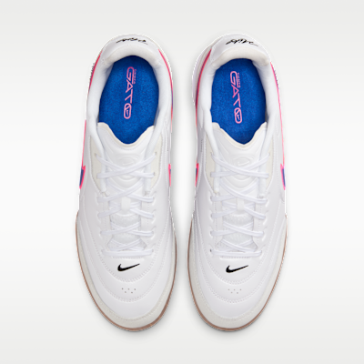 Nike Tiempo Streetgato Indoor/Court Low-Top Soccer Shoes