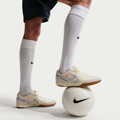 Nike Tiempo Streetgato PRM Indoor/Court Low-Top Soccer Shoes