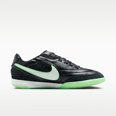 Nike Tiempo Streetgato Indoor/Court Low-Top Soccer Shoes