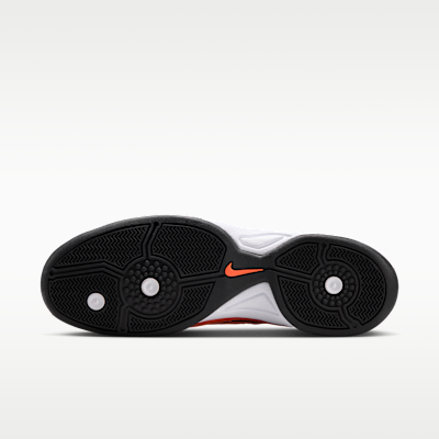 Nike Total 90 Men's Shoes
