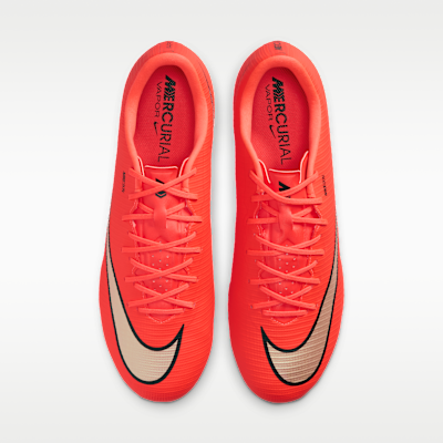 Nike Mercurial Vapor 17 Academy Multi-Ground Low-Top Soccer Cleats