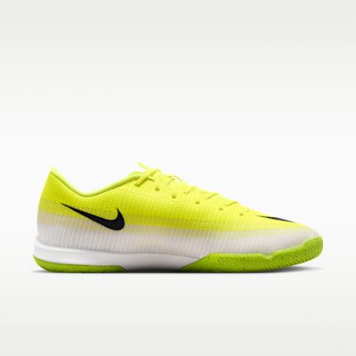 Nike Mercurial Vapor 17 Academy Indoor/Court Low-Top Soccer Shoes