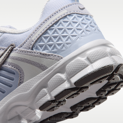 Nike Vomero 5 Little Kids' Shoes (Classic Laces)