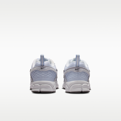 Nike Vomero 5 Little Kids' Shoes (Classic Laces)