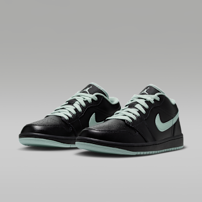 Air Jordan 1 Low Women's Shoes