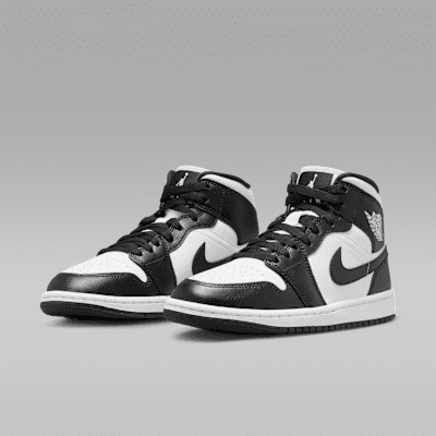Air Jordan 1 Mid Women's Shoes