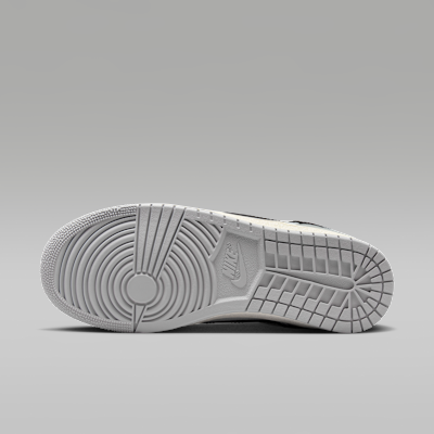 Air Jordan Skyline Low Women's Shoes