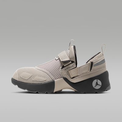 Jordan Trunner LX Women's Shoes