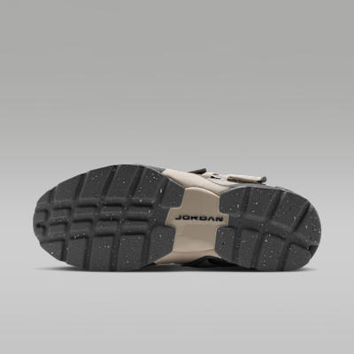 Jordan Trunner LX Women's Shoes