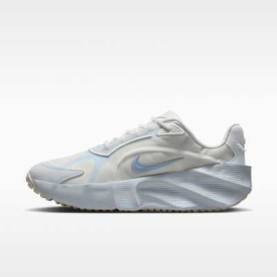 Nike Aura Edge Women's Shoes