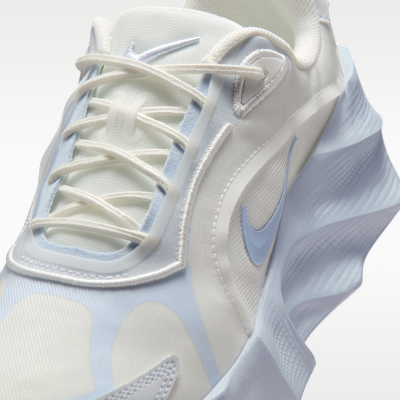 Nike Aura Edge Women's Shoes