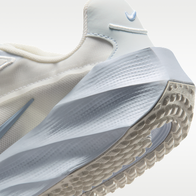 Nike Aura Edge Women's Shoes