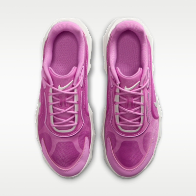 Nike Aura Edge Women's Shoes