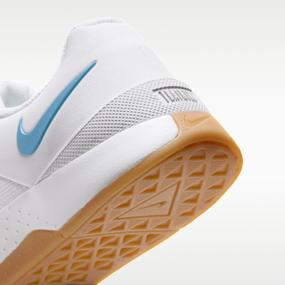 Nike MC Trainer 4 Women's Training Shoes