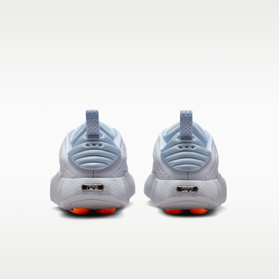 Nike Mind 002 Women's Pregame Shoes