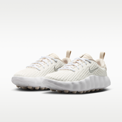 Nike Mind 002 Women's Pregame Shoes
