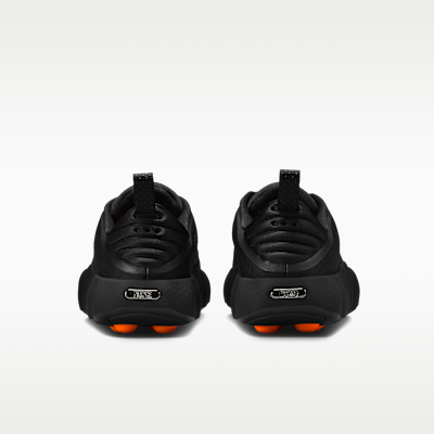 Nike Mind 002 Women's Pregame Shoes