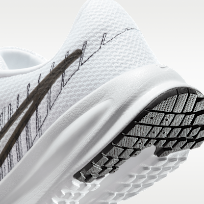 Nike Run Defy Women's Road Running Shoes