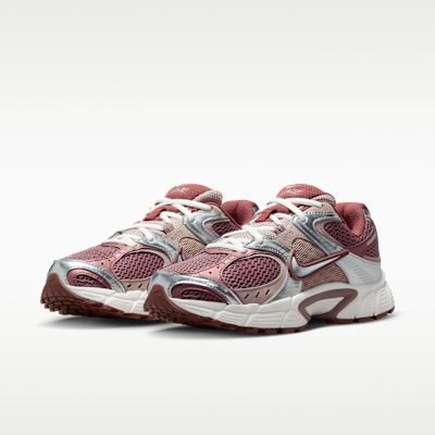 Nike V5 RNR Women's Shoes with Reflective Accents