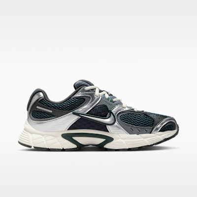 Nike V5 RNR Women's Shoes with Reflective Accents